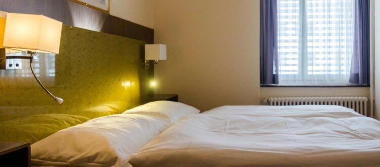 Zys Hotel Веттинген Экстерьер фото