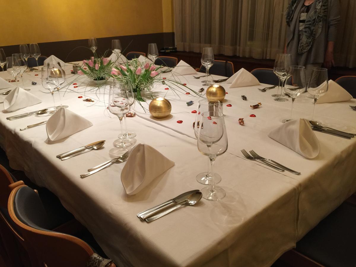Zys Hotel Веттинген Экстерьер фото